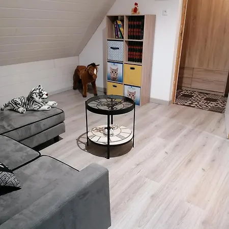 A La Maison Du Bonheur Bed & Breakfast