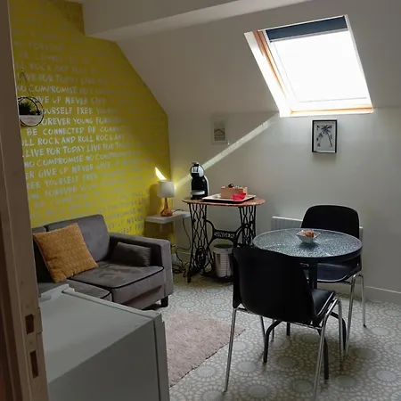 à La Maison Du Bonheur Bed & Breakfast